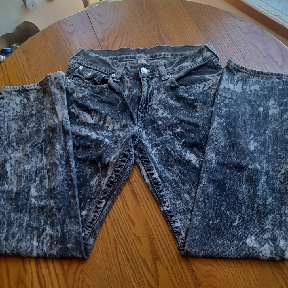 True Religion Mens Black Acid Wash Jeans. 33W 33L
